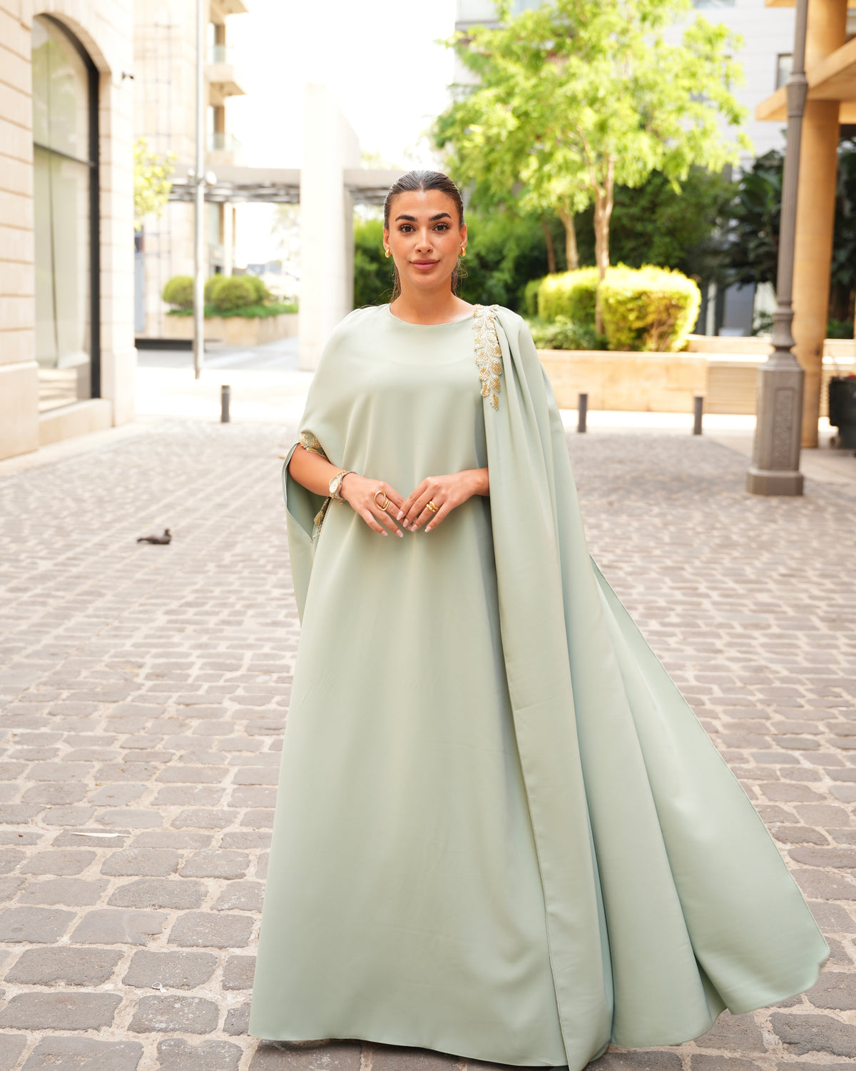 Queen abaya