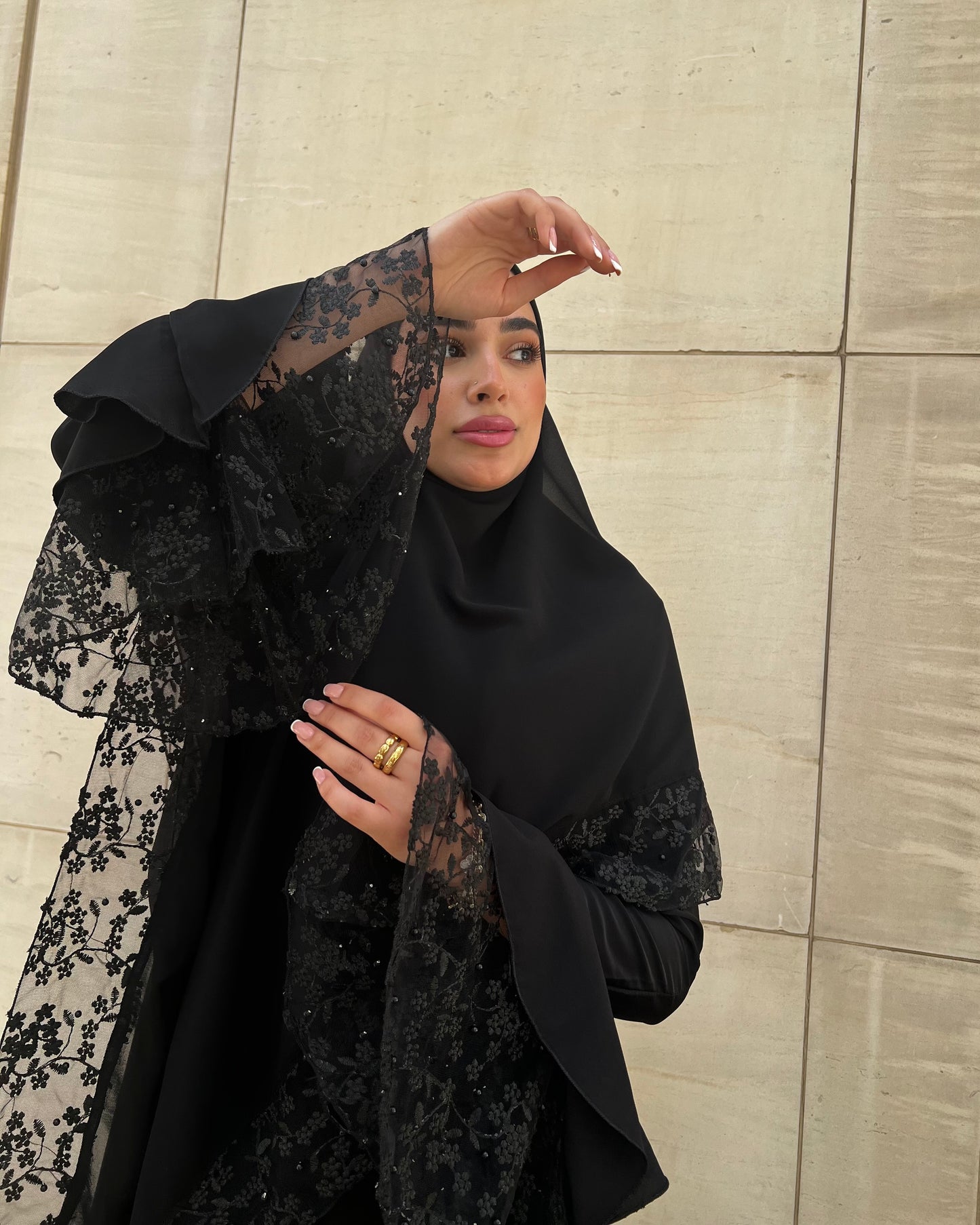 Black Royal abaya