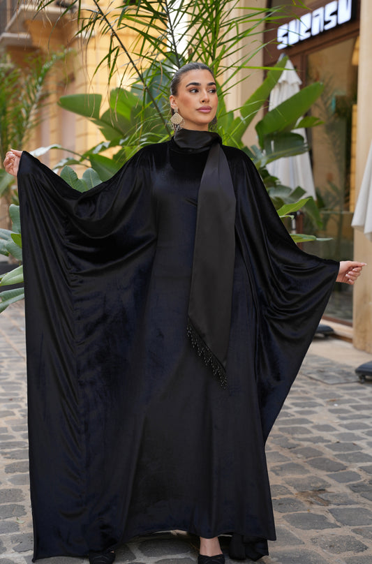 Velvet flow abaya
